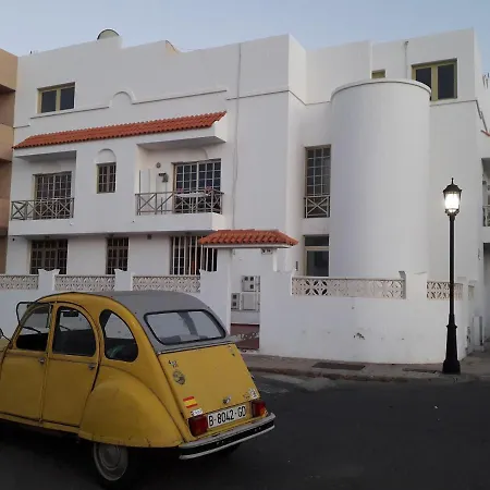 Luminous Cute By The & Harbour Apartment